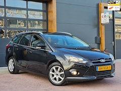 Ford Focus Wagon - 1.0 EcoBoost Titanium Navi |Cruise |Clima |Start/Stop |Lmv |Nap |Boekjes