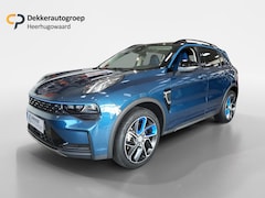 Lynk & Co 01 - 1.5 Hybride | Camera | Apple CarPlay | Android | Stoelverwarming | Panoramadak