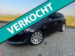 Opel Insignia Sports Tourer - 1.6 T Cosmo 2014 Trekhaak Carplay Ledere bekleding Cruise control Airco Clima Keyless