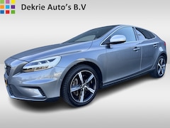 Volvo V40 - 2.0 D3 150PK Automaat * 11.543 KM * Polar+ Sport / R-design / Panoramadak / Pdc+Camera / C