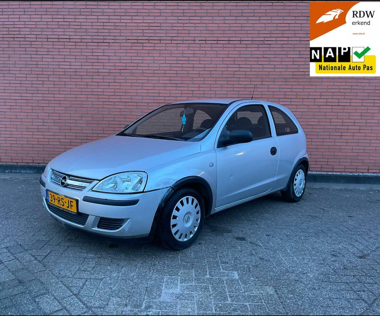 Opel Corsa - 1.2-16V 182DKM | NAP | AIRCO | CRUISE | APK | - AutoWereld.nl