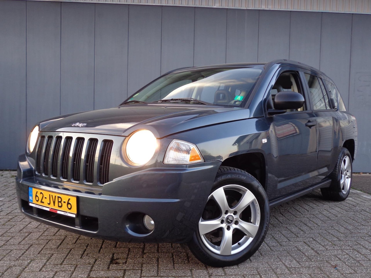 Jeep Compass - 2.4i Sport 2Eigenaren,Onderhoud - AutoWereld.nl