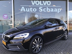 Volvo V40 Cross Country - 1.5 T3 Polar+ Luxury Automaat | Rijklaar incl 12 mnd Bovag | Panoramadak DAB Camera Trekha