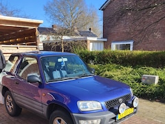 Toyota FunCruiser RAV4 - 2.0i Hardtop