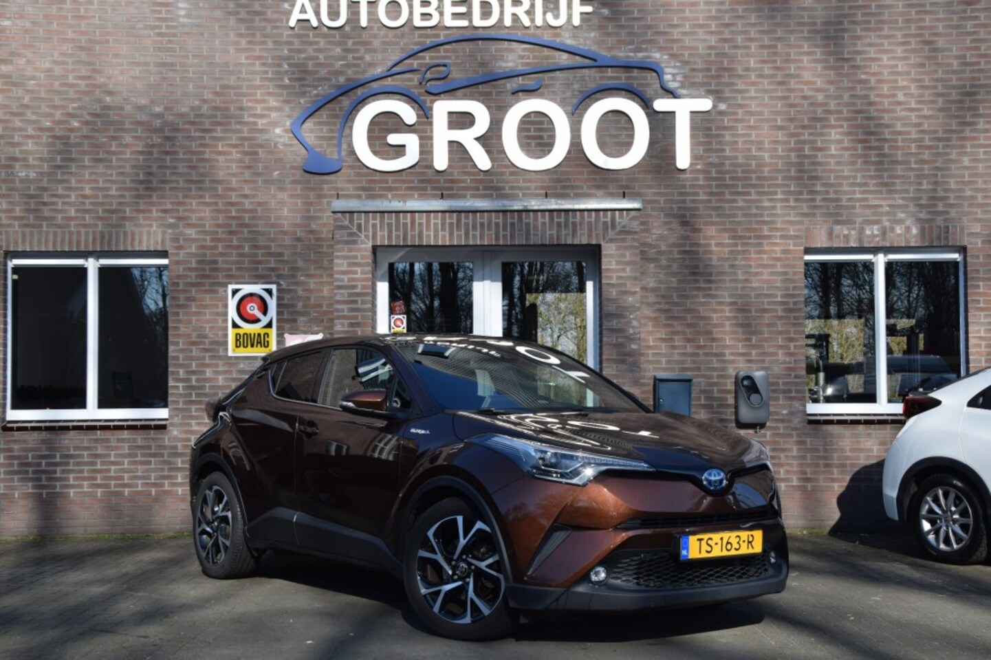 Toyota C-HR - 1.8 Hybrid Style 1.8 HYBRID STYLE - AutoWereld.nl