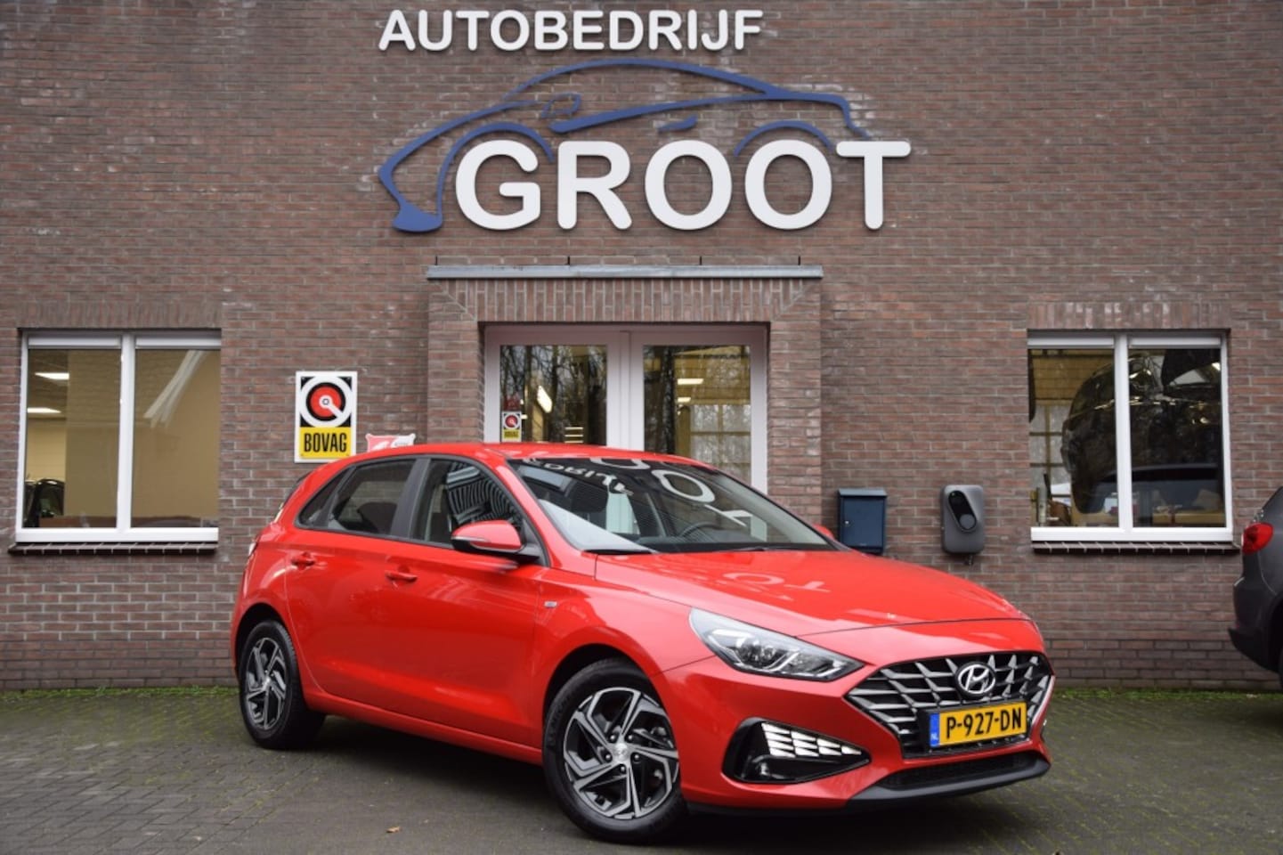 Hyundai i30 - 1.0 T-GDI 48V MHEV I-MOT MILD HYBRID - AutoWereld.nl