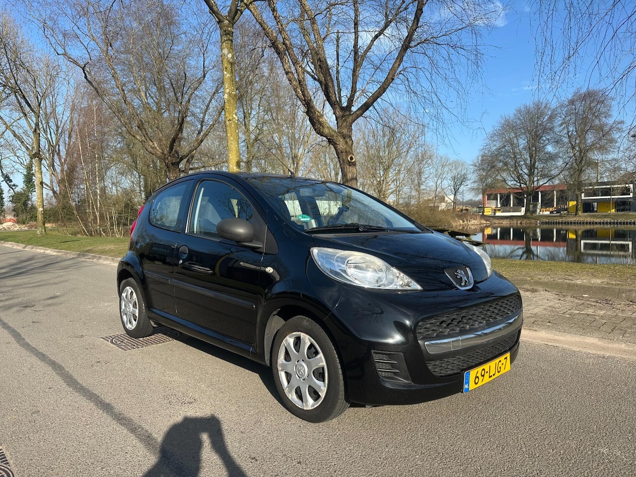 Peugeot 107 - 1.0-12V XR* 5 Deurs* Apk tot 18-03-2026* N.A.P.! - AutoWereld.nl