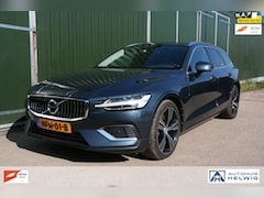 Volvo V60 - 2.0 T8 Twin Engine AWD Inscription, NAVI, PARORAMADAK, LEER, ADAPTIVE CC, CAMERA