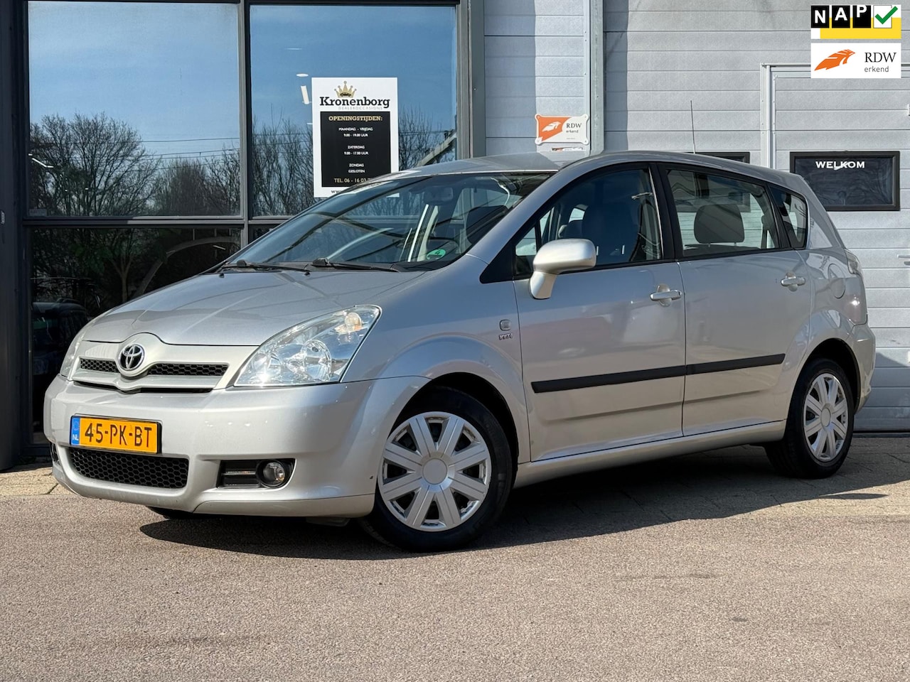 Toyota Corolla Verso - 1.8 VVT-i Sol 7p. 1.8 VVT-i Sol 7p., NAP, APK, AIRCO - AutoWereld.nl