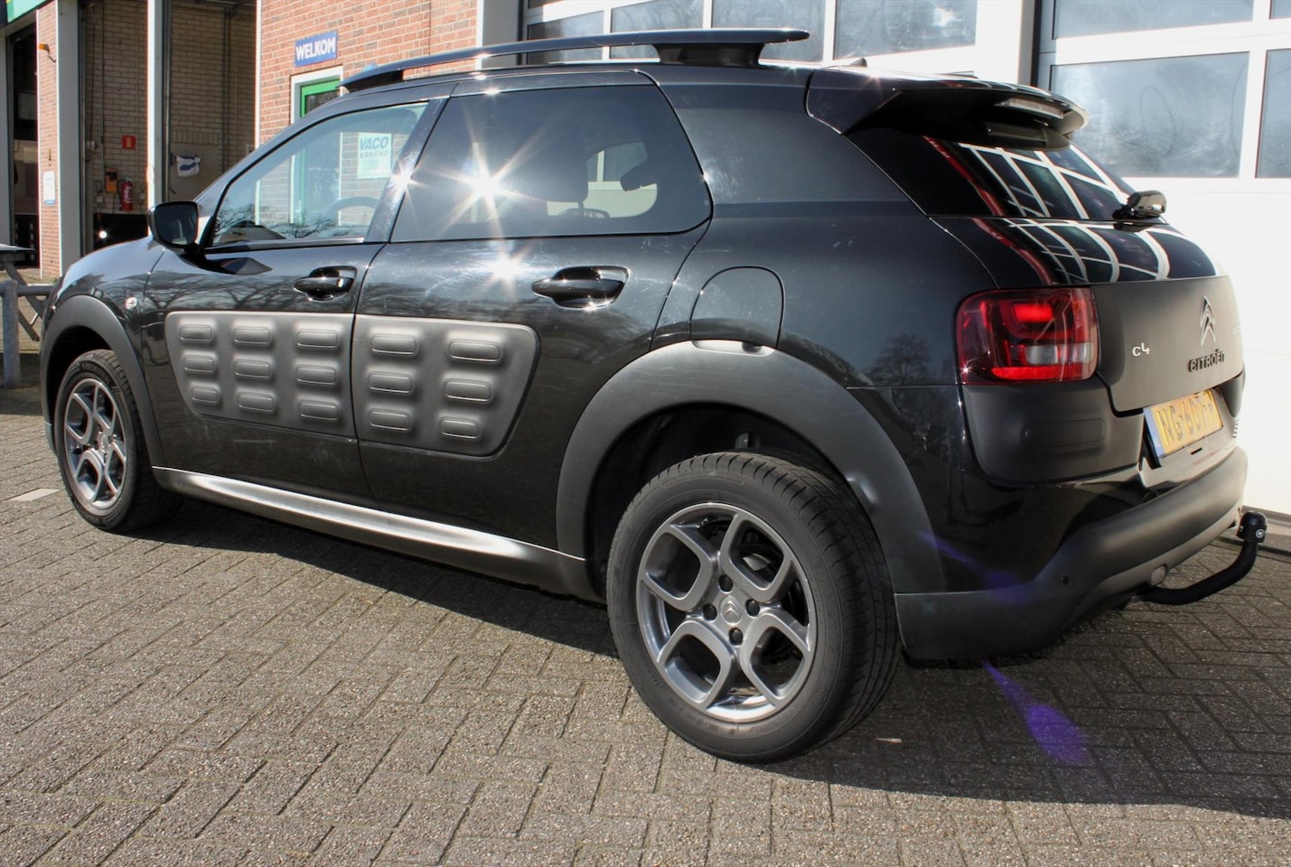 Citroën C4 Cactus - e-THP 110pk Business