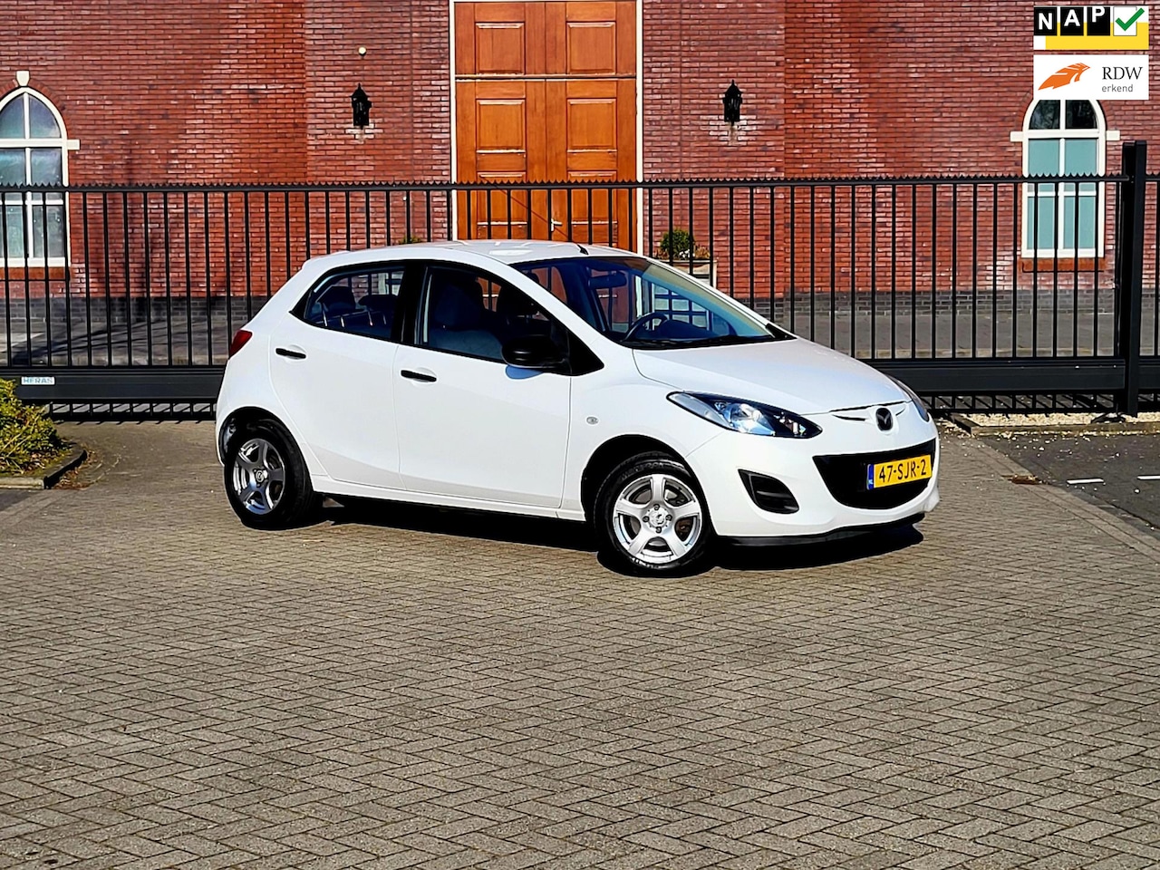 Mazda 2 - 1.3 BIFUEL Cool / LPG / 1e Eigenaar / Airco / Nap / 5 Deurs - AutoWereld.nl