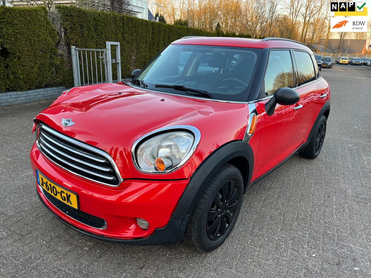 MINI Countryman - 1.6 5-DRS One Pepper AC *LICHTE RIJDBARE VOORSCHADE* - AutoWereld.nl