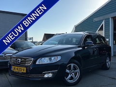 Volvo V70 - 2.0 D4 Polar+ Aut8 | ECC | LMV | Leer | Navi | Schuifdak | Xenon