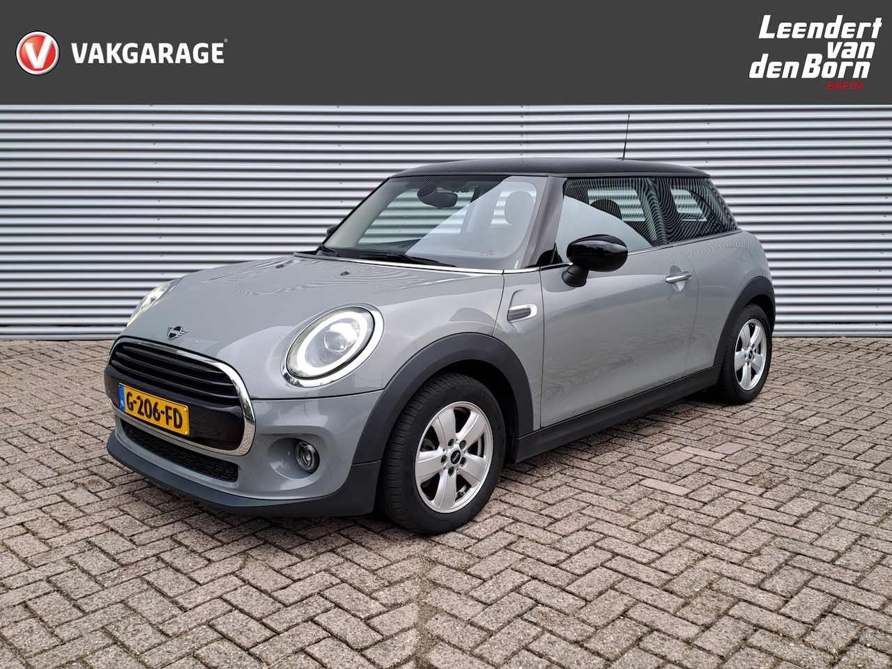 MINI Cooper - Mini 1.5 Salt Navigatie | Bluetooth | PDC |  LM Velgen - AutoWereld.nl