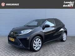 Toyota Aygo X - 1.0 VVT-i MT First Apple Carplay/Android Auto | Camera | ECC | DAB | Stoel verwarming