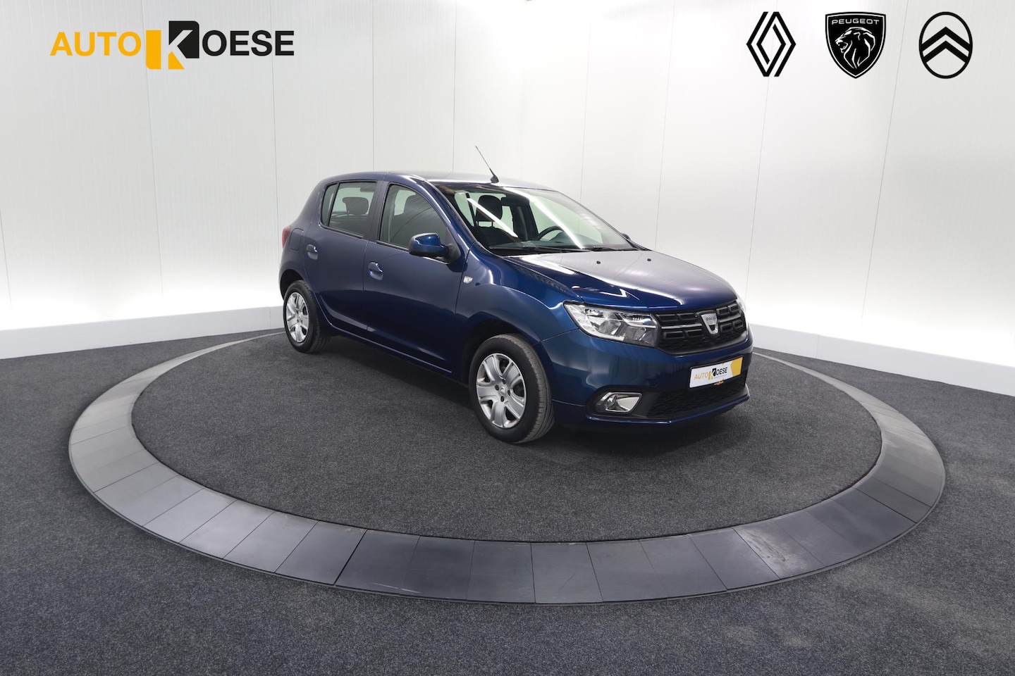 Dacia Sandero - 0.9 TCe Laureate | Parkeersensoren | Cruise Control | Airco | Bluetooth - AutoWereld.nl