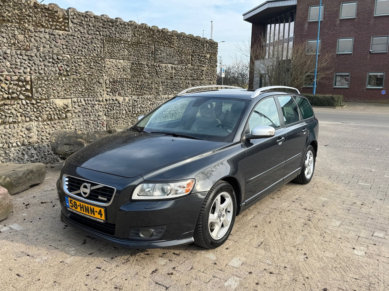 Volvo V50 - 2.0 Edition R-Design Leder - AutoWereld.nl