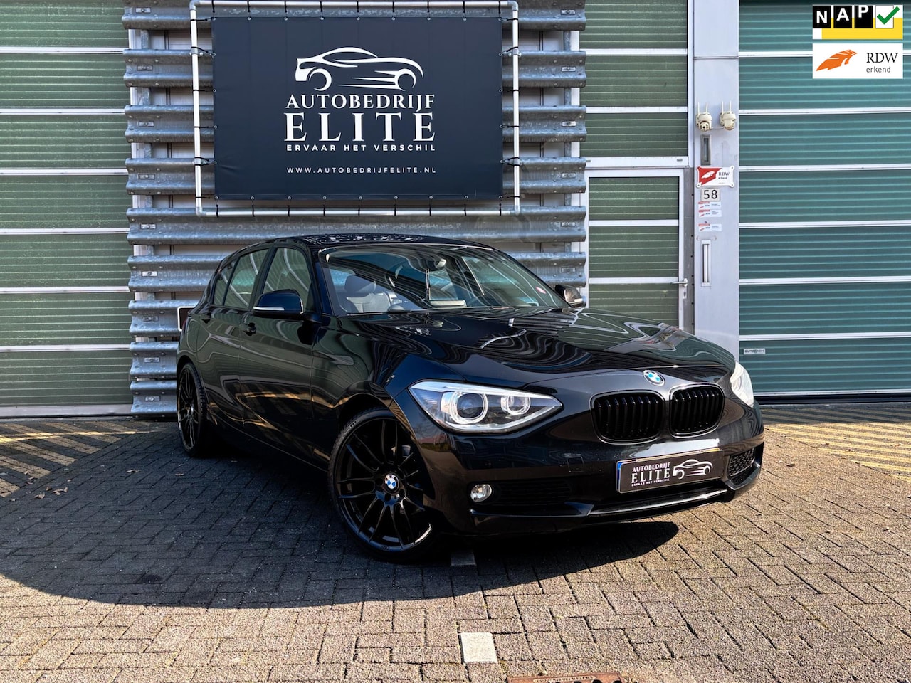 BMW 1-serie - 116i EDE Executive |Parkeersensoren| Navi||Top staat! - AutoWereld.nl