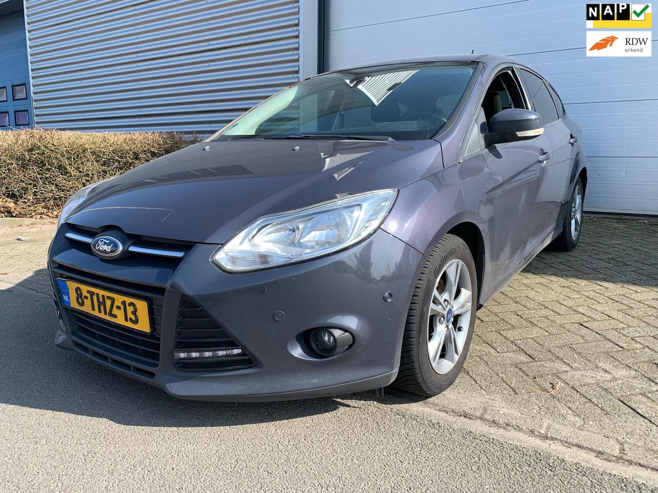 Ford Focus - 1.0 EcoBoost Lease Titanium lees tekst! Motor houdt in! - AutoWereld.nl