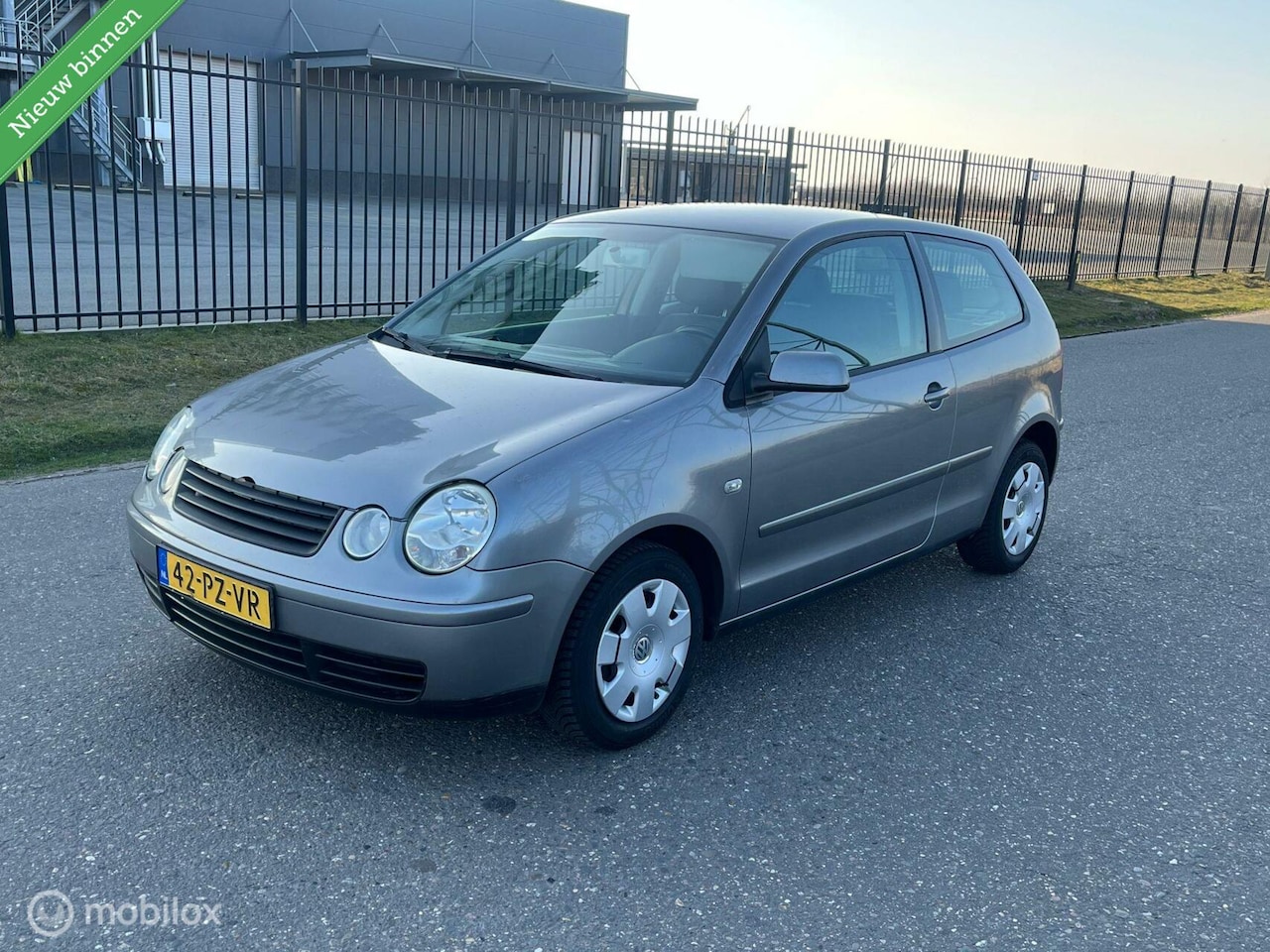 Volkswagen Polo - 1.4-16V Athene LAGE KM AIRCO CRUISE - AutoWereld.nl