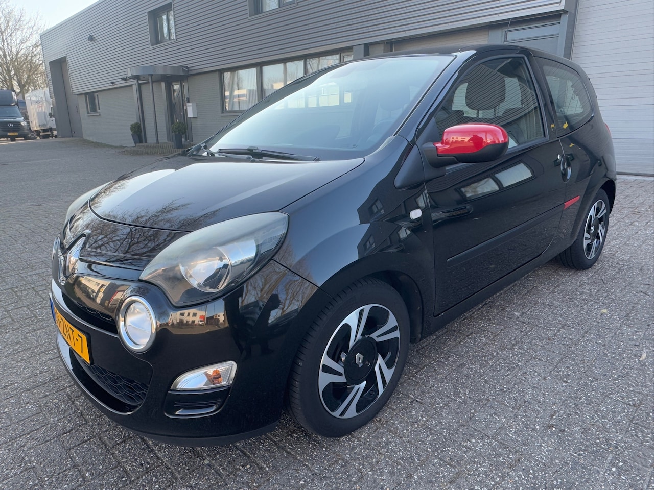 Renault Twingo - 1.2-16V Dynamique 1.2 16V Dynamique - AutoWereld.nl