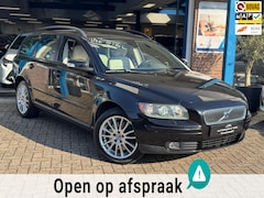 Volvo V50 - 2.5 T5 AWD Momentum 2007 AUT CLIMA Youngtimer NAP