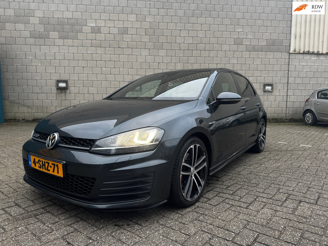 Volkswagen Golf - 2.0 TDI GTD Xenon!LED!Nette Auto! - AutoWereld.nl