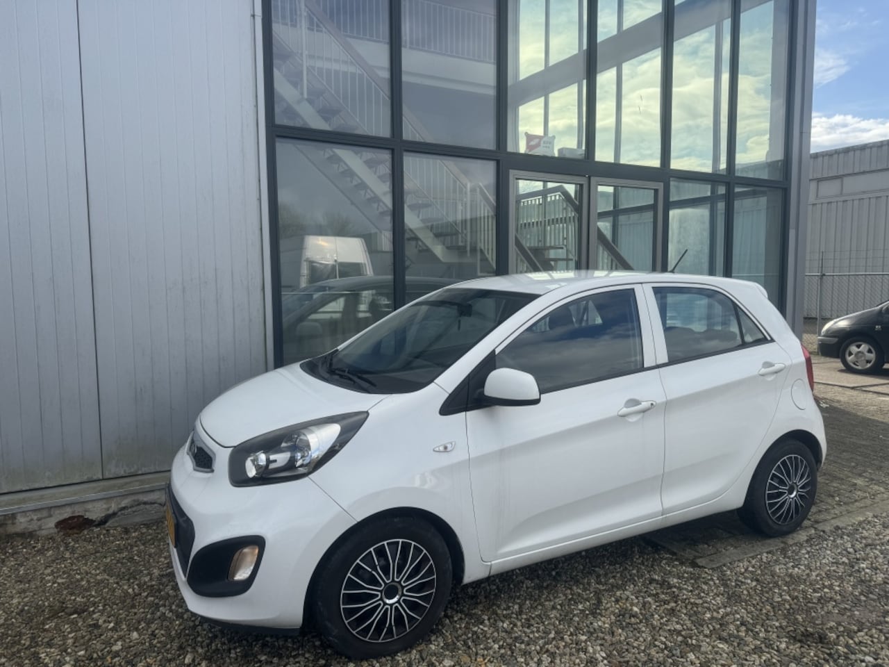 Kia Picanto - 1.0 CVVT Comfort P. | 5Drs. | Airco - AutoWereld.nl