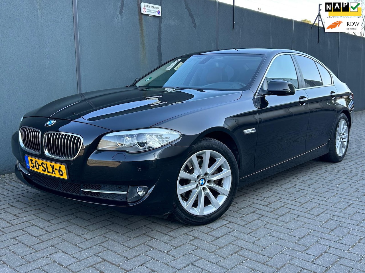 BMW 5-serie - 520i High Executive / NAP / 1e Eigenaar / APK - AutoWereld.nl