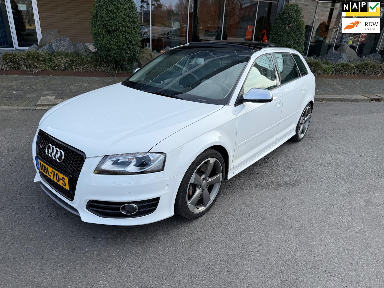 Audi A3 Sportback - 2.0 TFSI | S3 | Quattro | Pano | FULL OPTIONS - AutoWereld.nl