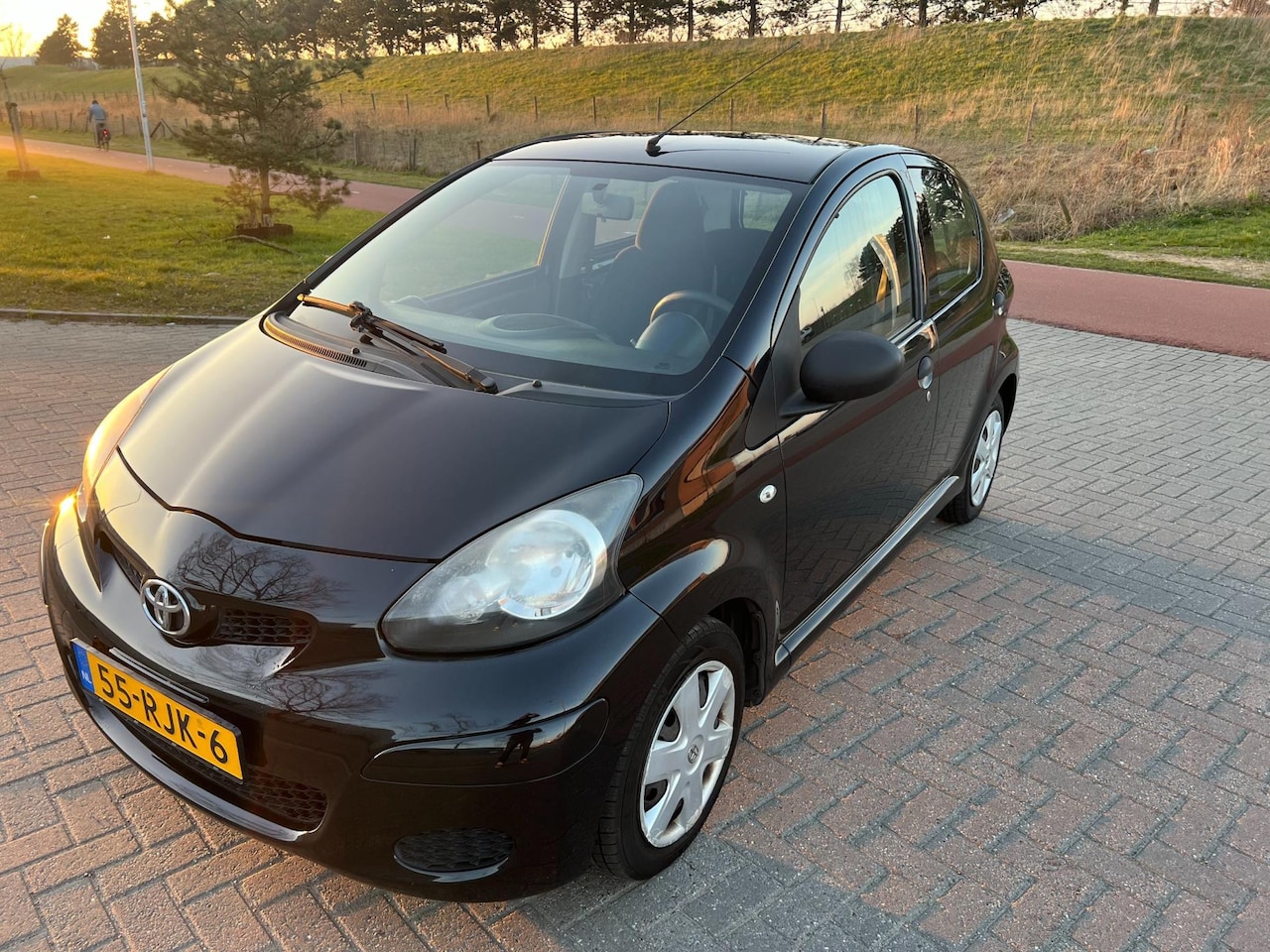 Toyota Aygo - 1.0-12V Now 5D AIRCO BJ 2011 NAP! - AutoWereld.nl