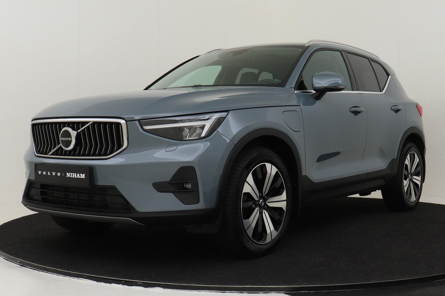 Volvo XC40 - T5 RECHARGE ULTIMATE BRIGHT *FULL OPTIONS* -PANO.DAK|360°CAM|HARMAN/KARDON|ADAP.CRUISE|LED - AutoWereld.nl