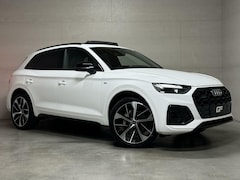 Audi Q5 - 50 TFSI e Quattro Black Edition S-Line Pano Trekh