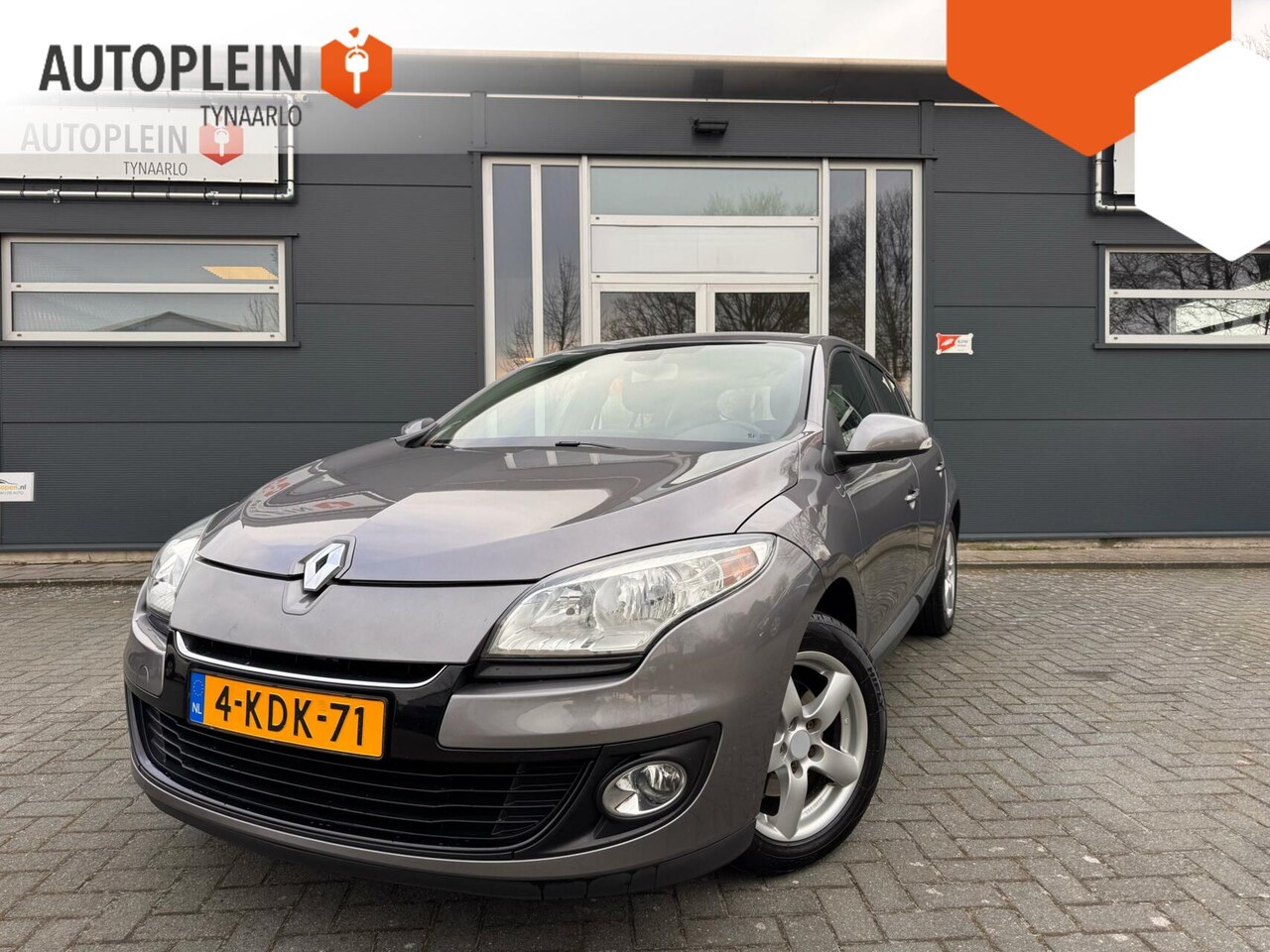 Renault Mégane - 1.2 TCe Expression *Airco*|Cruise|NL Auto|Trekhaak|Navi|NAP - AutoWereld.nl