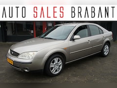 Ford Mondeo - 2.0-16V Ghia