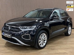 Volkswagen T-Roc - 1.5 TSI Style|Automaat|LED|Climate Control|Digital Display|