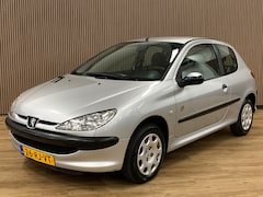 Peugeot 206 - 1.4 X-Design|101000KM|Nieuwe APK|