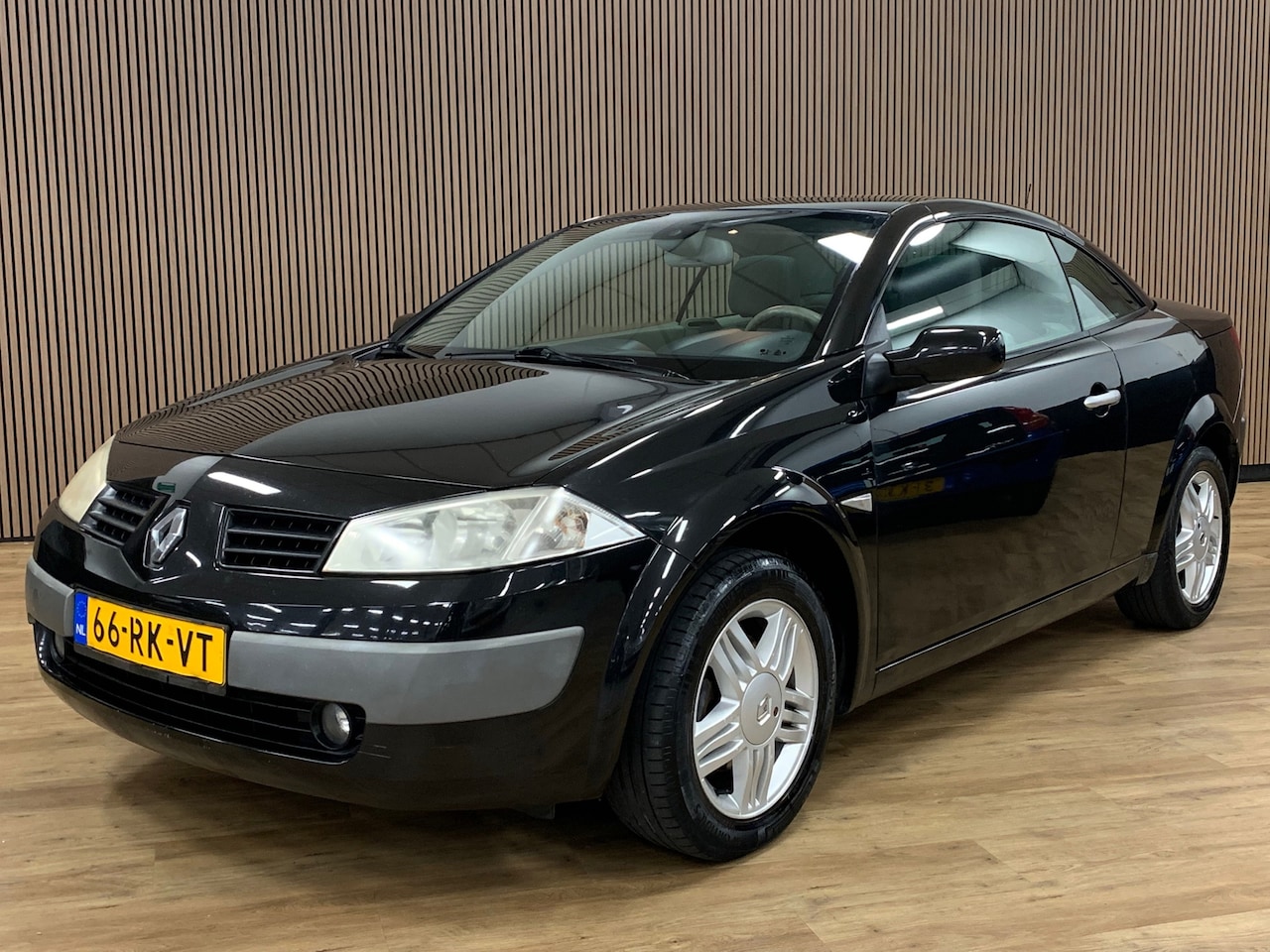 Renault Mégane coupé cabriolet - 1.6-16V Privilège Luxe|Panoramadak|Climate Control| - AutoWereld.nl