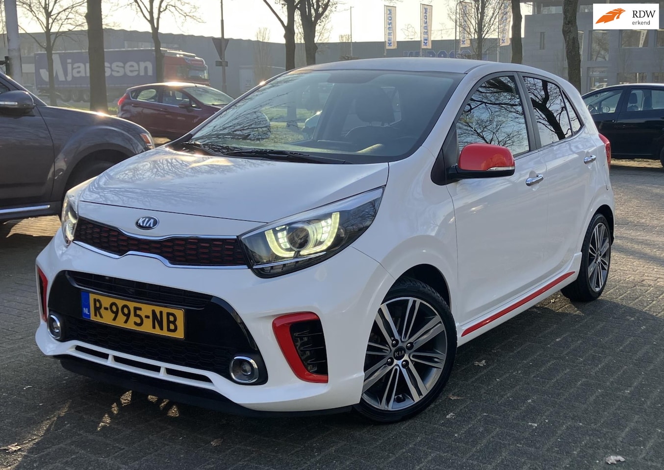 Kia Picanto - 1.2 CVVT DynamicPlusLine Camera Navi L.m Automaat!! - AutoWereld.nl