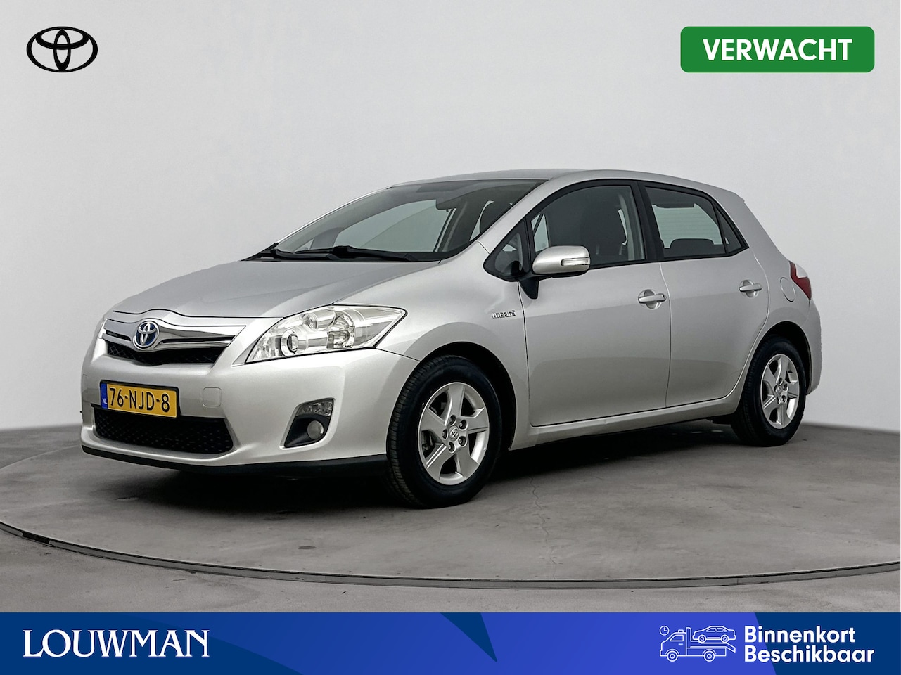 Toyota Auris - 1.8 Full Hybrid Aspiration | Parkeersensoren achter | Navigatie | Climate Control | Cruise - AutoWereld.nl