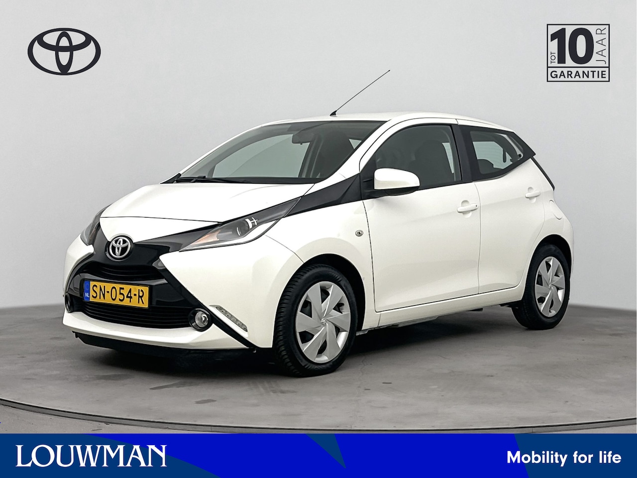 Toyota Aygo - 1.0 VVT-i x-nav | Camera | Airco | - AutoWereld.nl