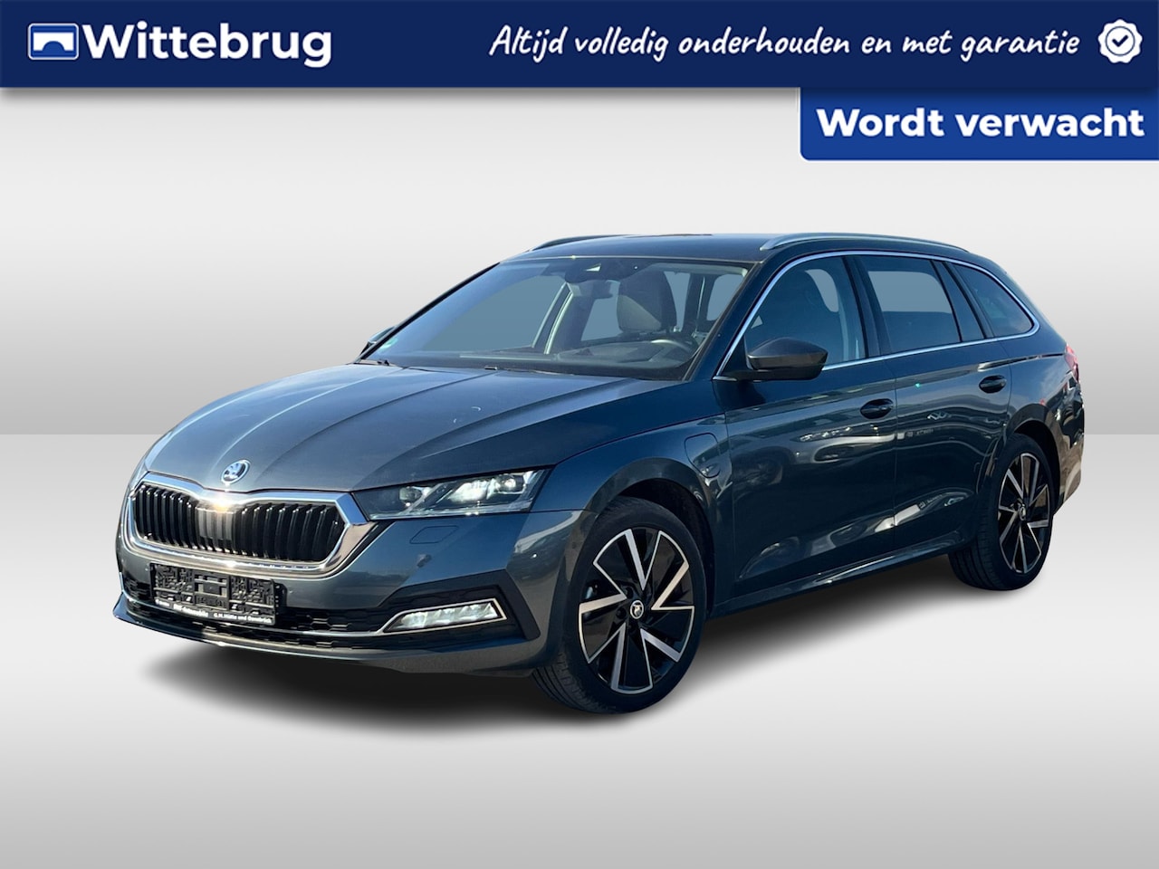 Skoda Octavia Combi - 1.4 TSI iV PHEV Business Edition / Virtual Cockpit / Stoel & stuur verwarming / Alcantara - AutoWereld.nl