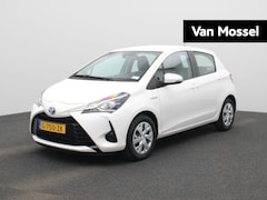 Toyota Yaris - 1.5 Hybrid Active | Automaat | Camera | Cruise control | Climate control | Lage km stand |