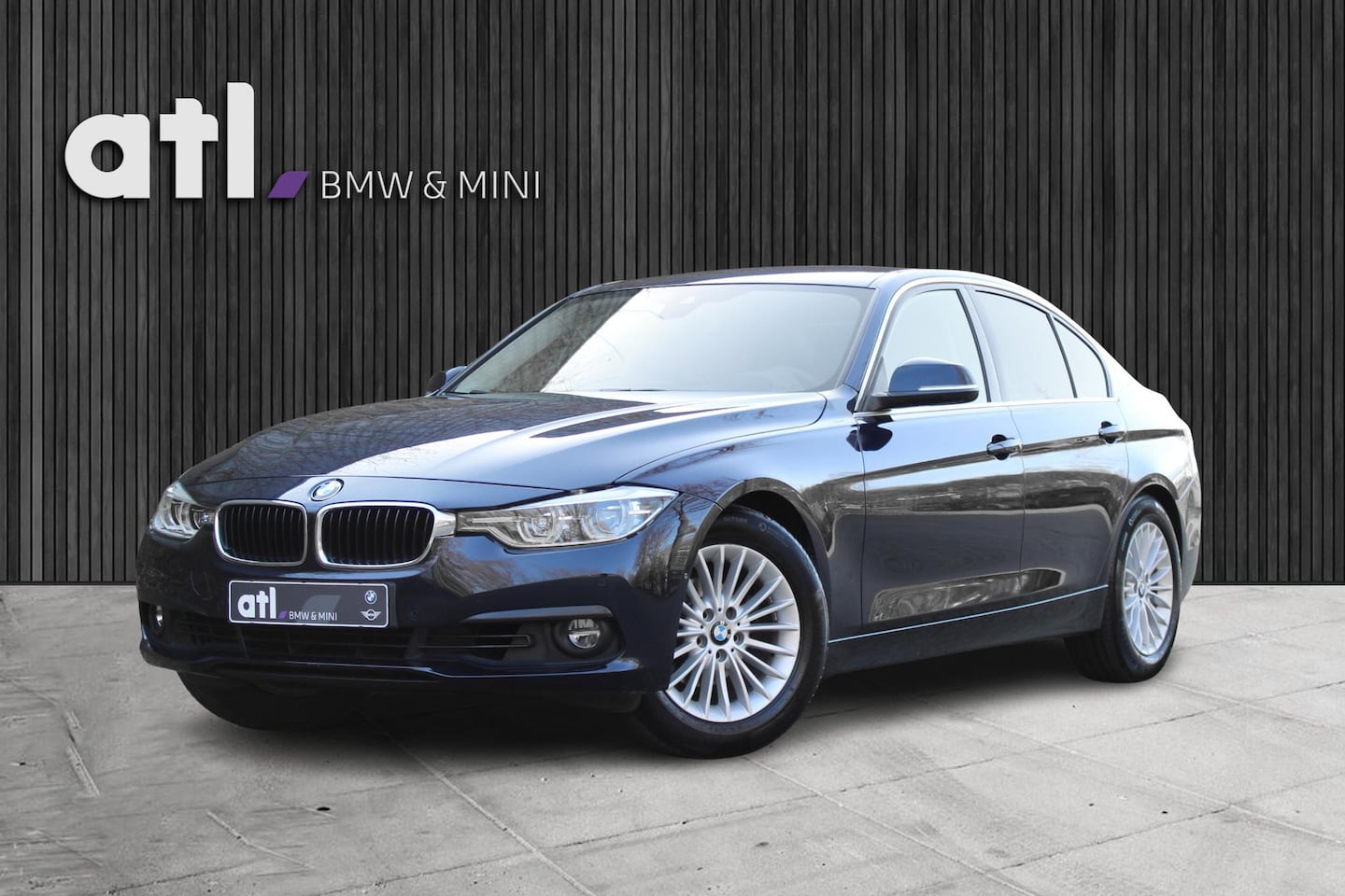 BMW 3-serie - 320i Corporate Lease High Executive Automaat, Head up display, LED, Sportstoelen, Surround - AutoWereld.nl