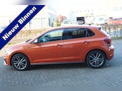 Volkswagen Polo - 1.0 TSI Highline R-Line 30.000 Km