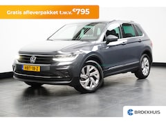 Volkswagen Tiguan - 1.5 TSI 150PK DSG-7 Elegance | TREKHAAK | NAVIGATIE | CAMERA | AUTO A. KLEP