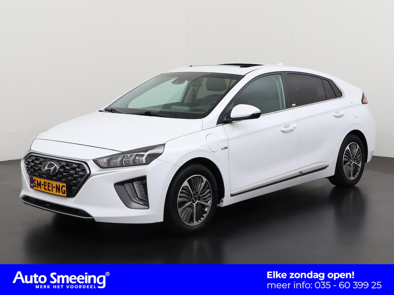 Hyundai IONIQ - 1.6 GDi PHEV Style | Schuifdak | Plug-In | Zondag Open! - AutoWereld.nl