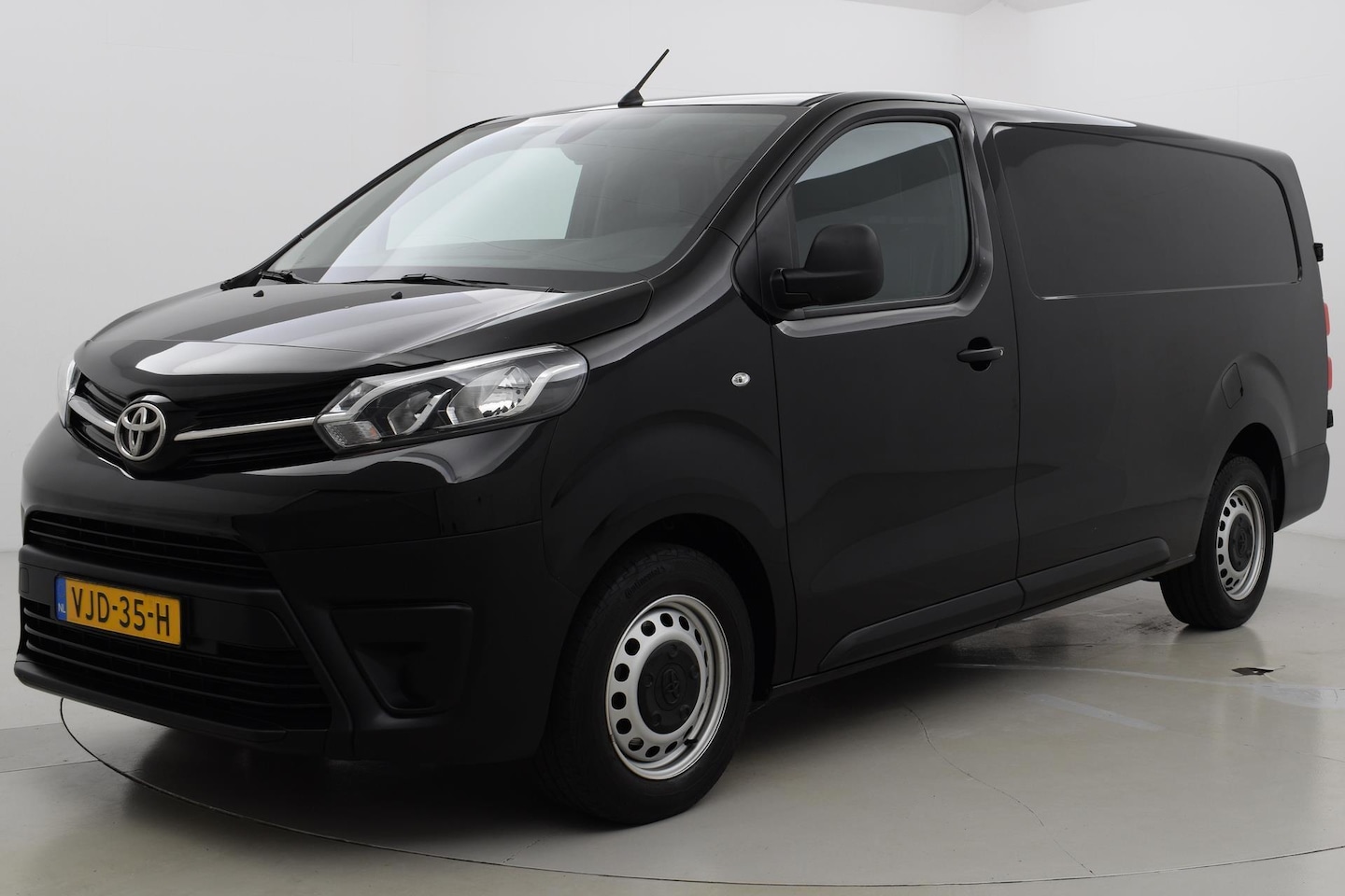 Toyota PROACE Long Worker - 1.5 D-4D Navigator Long Trekhaak - AutoWereld.nl