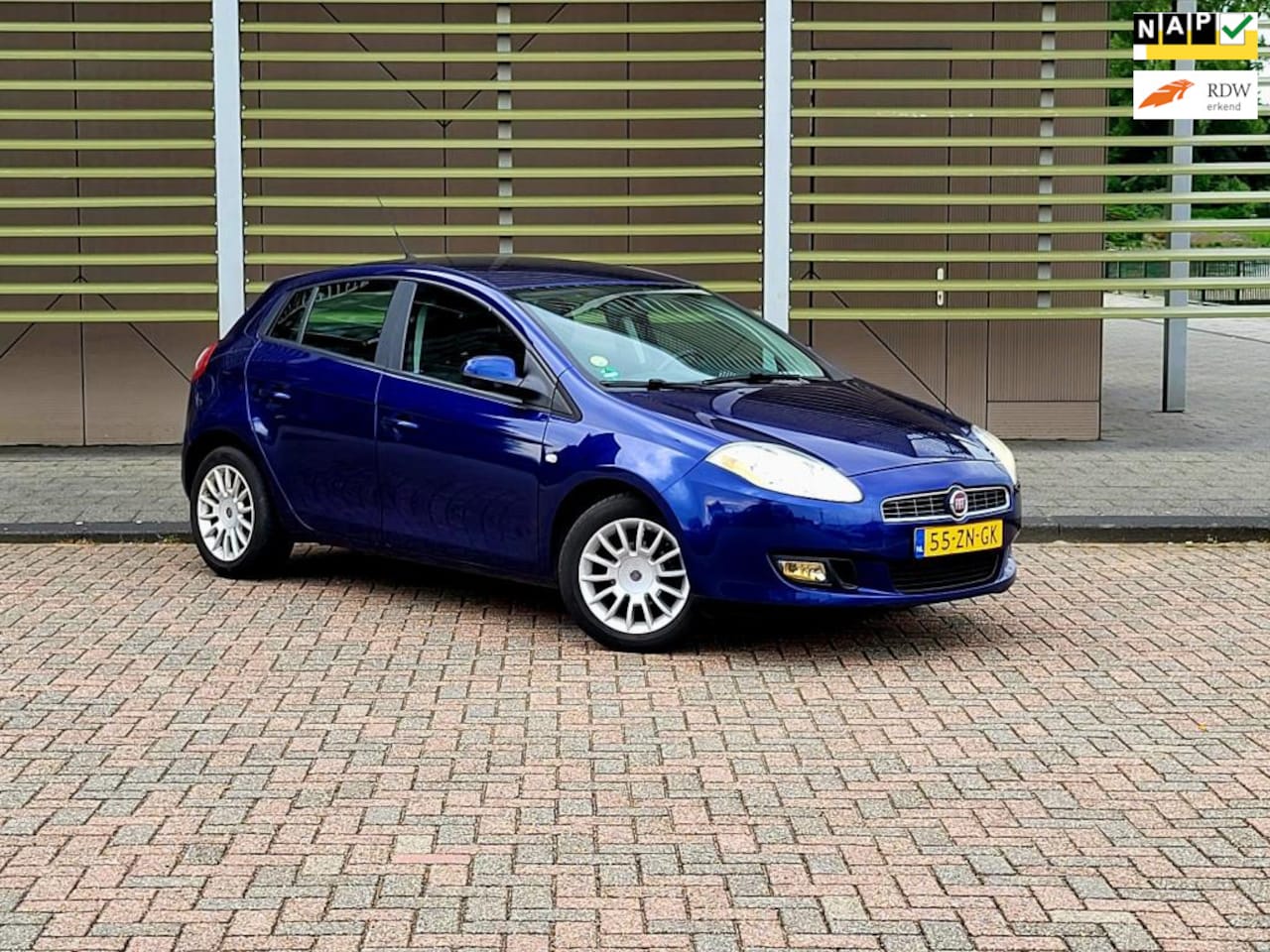 Fiat Bravo - 1.4 Edizione Prima / Airco / 5 drs / Dealer onderhouden / Nieuwe Apk - AutoWereld.nl