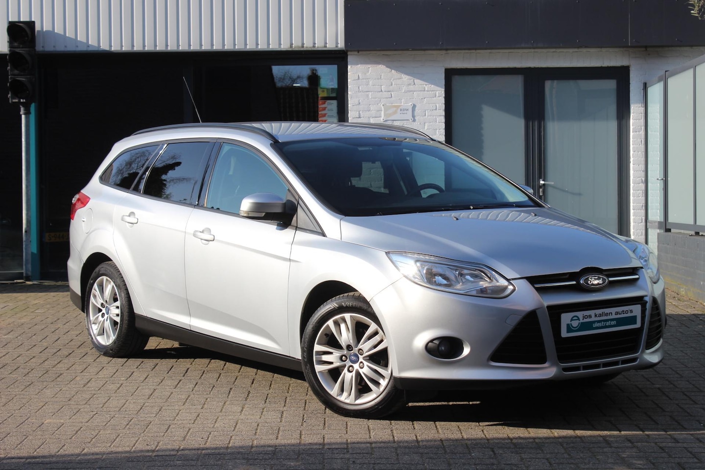 Ford Focus Wagon - 1.6 TI-VCT Trend Winterpack, Trekhaak. - AutoWereld.nl